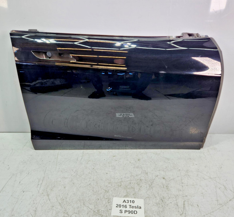 ✅12-16 OEM Tesla Model S Front Right Passenger Side Door Shell Panel Black NOTE*
