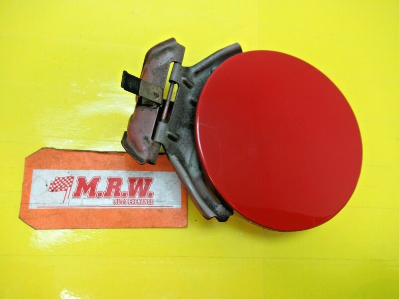 GAS TANK DOOR FUEL FILLER LID COVER HINGE RED for 00 01 02 03 04 05 MR2 SPYDER
