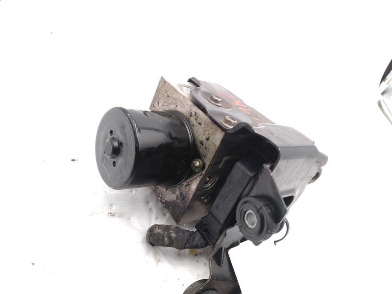 2011 Buick LaCrosse ABS Pump & Motor Assembly OEM 20953095 20997680 Used