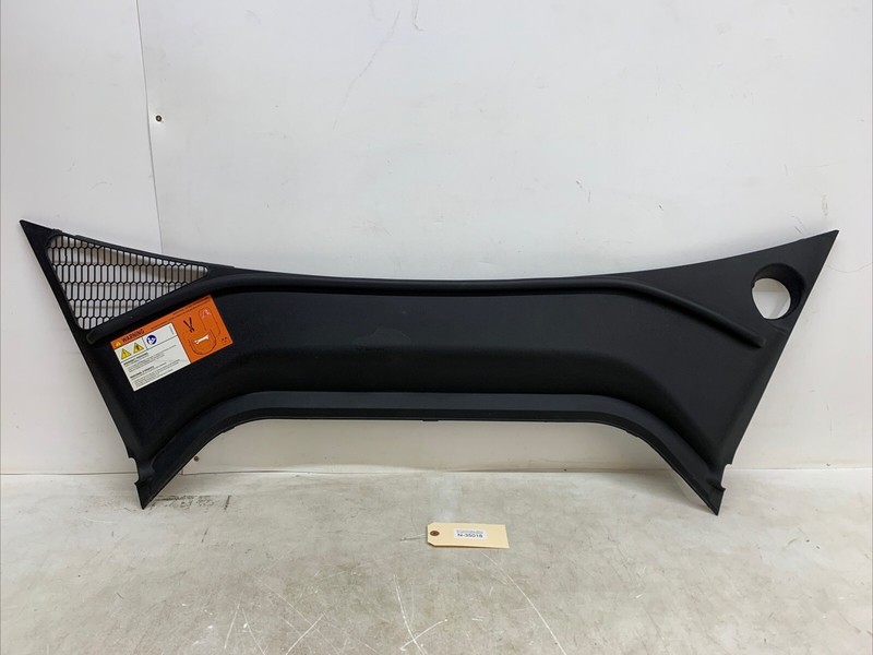 2012-2015 TESLA MODEL S FRONT COWL UNDERHOOD APRON OEM 35018 S7