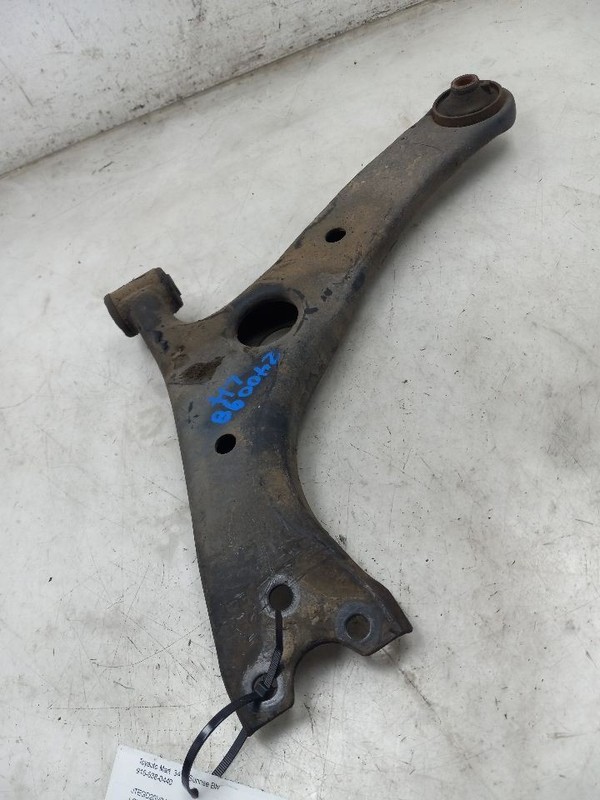 Driver Left Lower Control Arm Front Fits 01-05 RAV4 526943