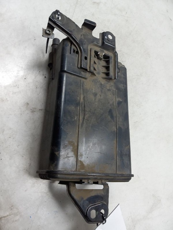 11-16 TOYOTA SIENNA 3.5L FWD AT FUEL VAPOR CANISTER