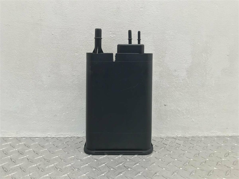 2002 CHEVROLET SILVERADO 2500 FUEL VAPOR CANISTER 6.0L OEM