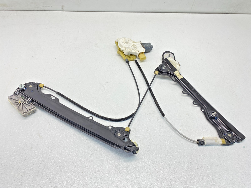 09-16 BMW E89 Z4 Front Left Driver Window Lifter Regulator Motor Drive Unit OEM✅