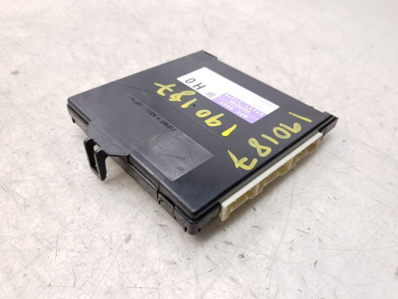12-15 TOYOTA PRIUS MULTIPLEX NETWORK BODY CONTROL MODULE ECM ASSEMBLY