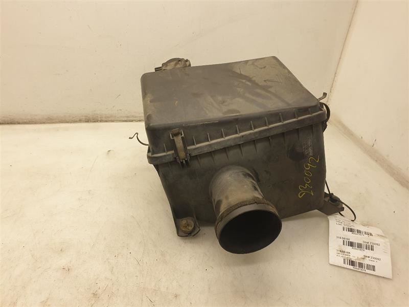 98-05 LEXUS LX470 4.7L V8 AIR CLEANER BOX ASSEMBLY