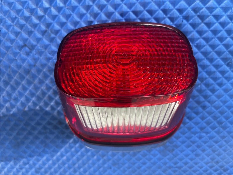 2007 Harley Sportster XL 1200 883 Rear Brake Light Lamp Tail Light