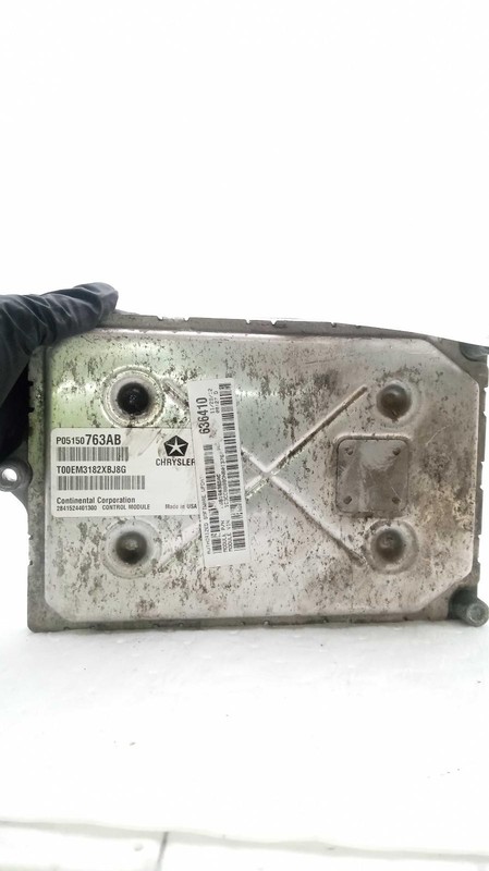2013 Chrysler 200 Engine Control Module ECM 2.4L OEM 05150763AB 145K Miles
