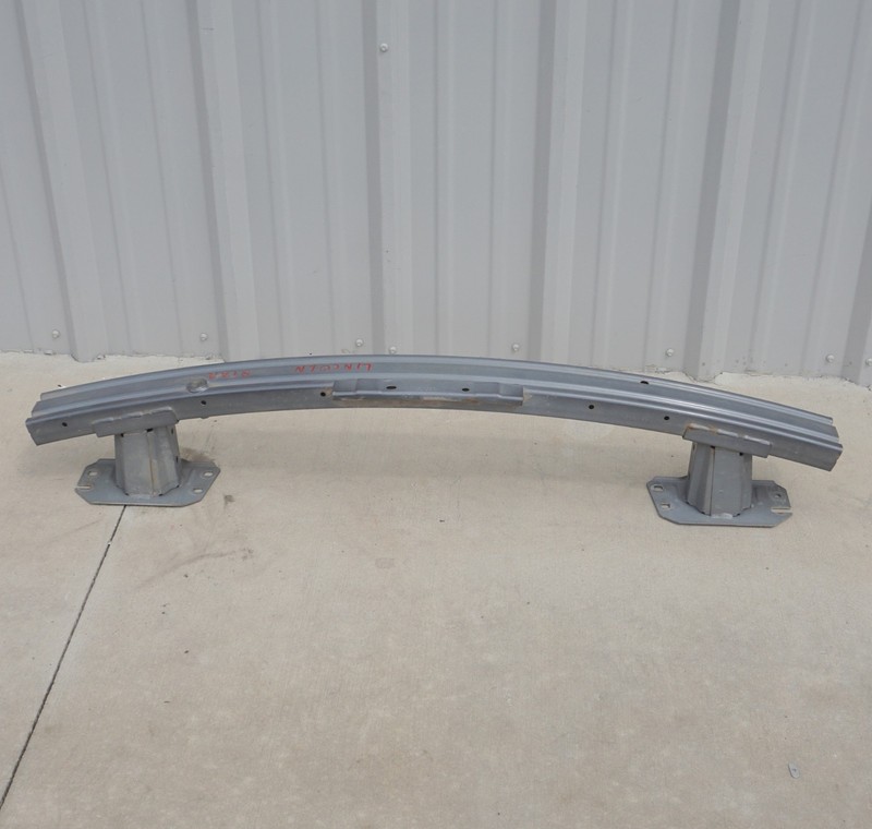2017-2020 LINCOLN CONTINENTAL REAR BUMPER REINFORCEMENT SUPPORT IMPACT BAR OEM