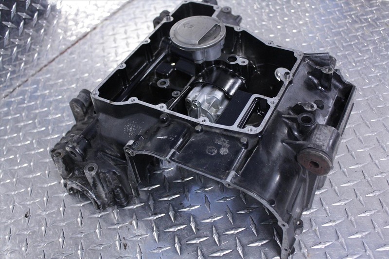 84 YAMAHA FJ 1100 CRANK CASE CRANKCASE ENGINE MOTOR #1 FJ1100