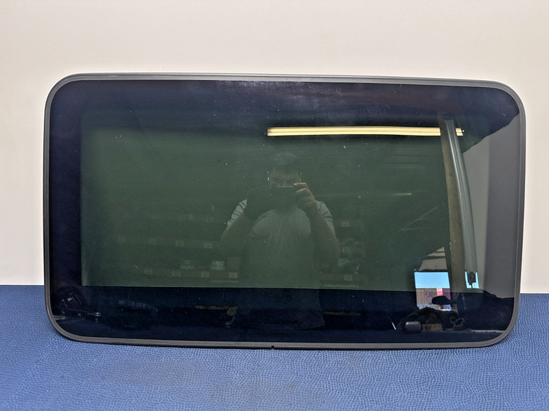 12–18 BMW F30 F80 328i 340i 428i M3 3-Series Sedan Sunroof Glass Cover Panel OEM