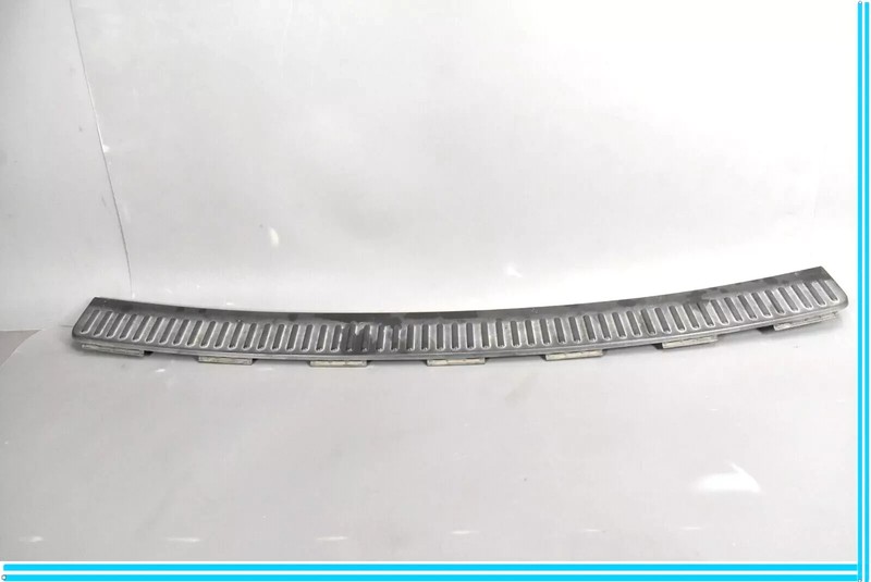 06-08 Range Rover Sport Rear Bumper Step Pad Sill Scuff Plate Trim DOE000021 OEM