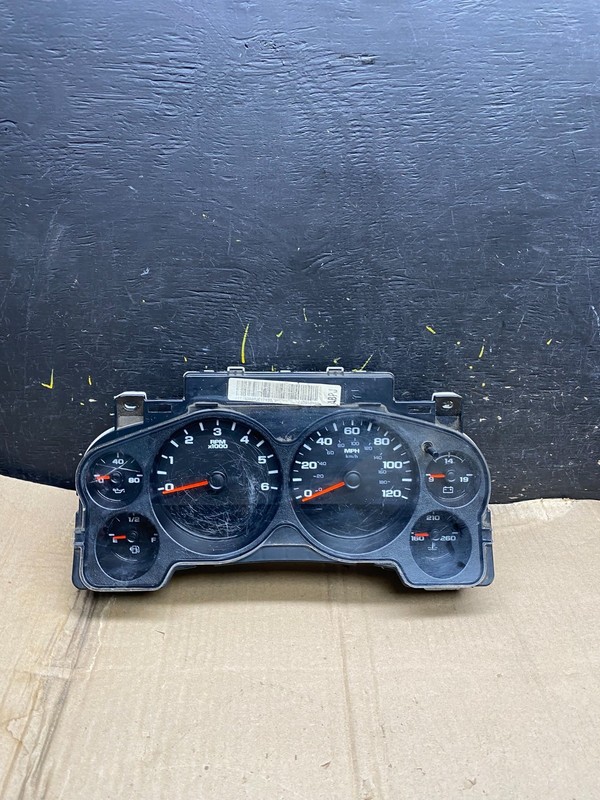 2007 2012 GMC Yukon Tahoe Sierra Speedometer Cluster Gauge Oem Z1598 DG