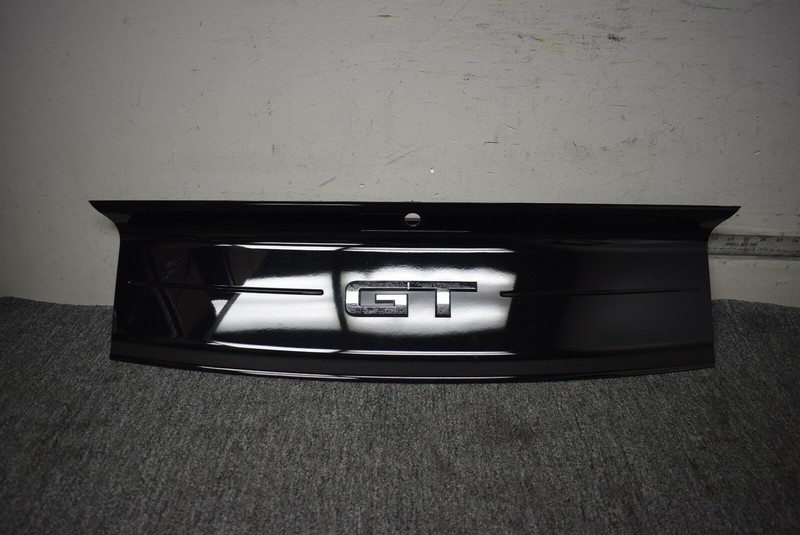 2018-2020 FORD MUSTANG GT REAR TRUNK HATCH LID FACTORY OEM
