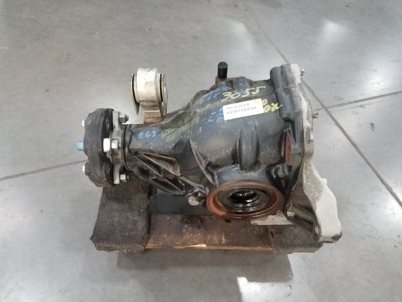 2012 Mercedes Benz AMG E 63 Wagon Rear Differential Assembly #83055 B-3