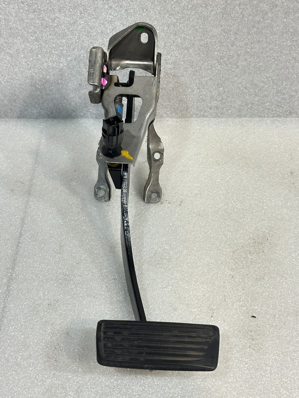 Acura RSX DC5 Brake Pedal Fits 2002 2003 2004 2005 2006 02 03 04 05 06