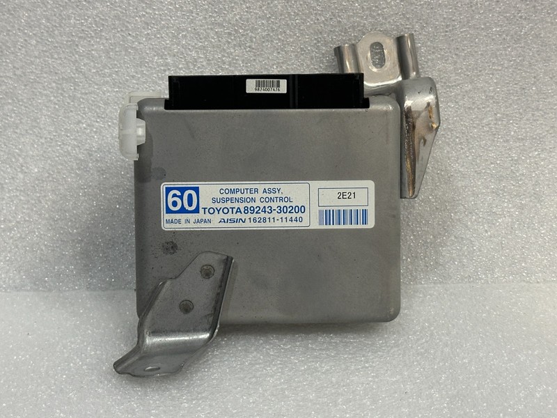 2013 LEXUS GS350 SUSPENSION CONTROL COMPUTER MODULE 89243-30200 OEM