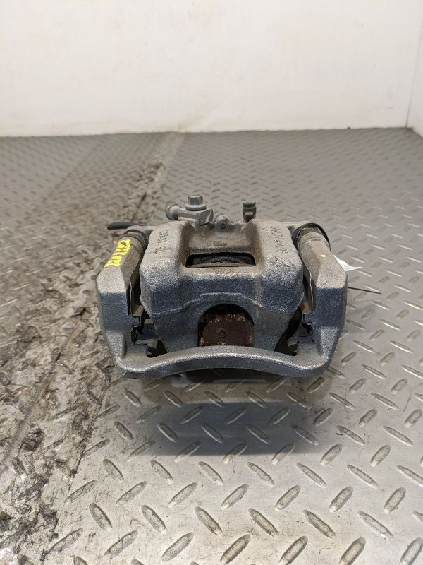 Passenger Right Caliper Rear Fits 17-23 ACADIA 1056559