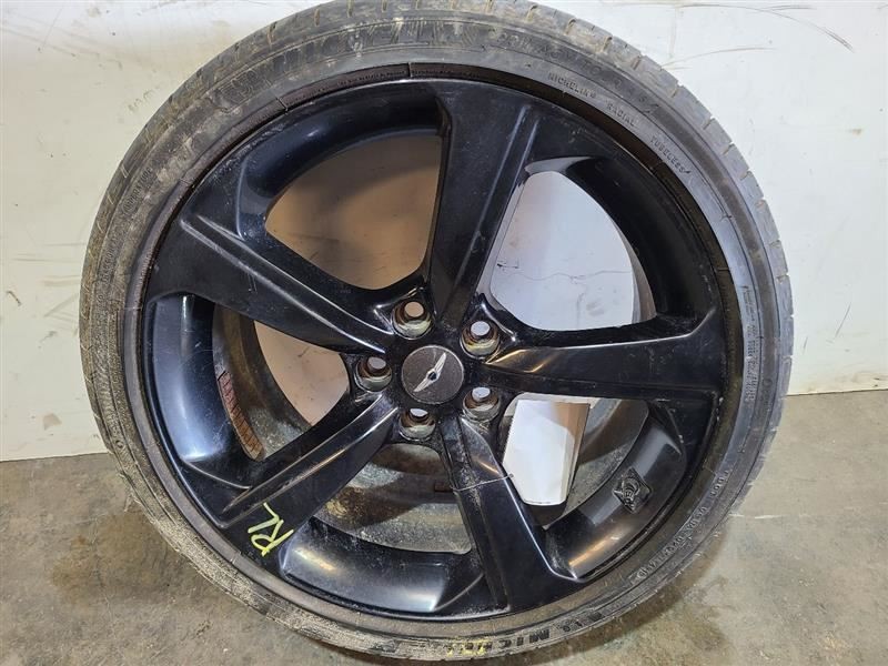 Wheel 19x8-1/2 Rear 5 Spoke Fits 20-21 G70 571356