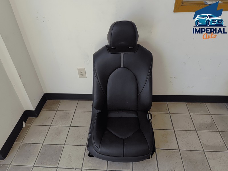 TOYOTA CAMRY XSE FRONT RIGHT PASSENGER SIDE SEAT ASSEMBLY OEM 2019