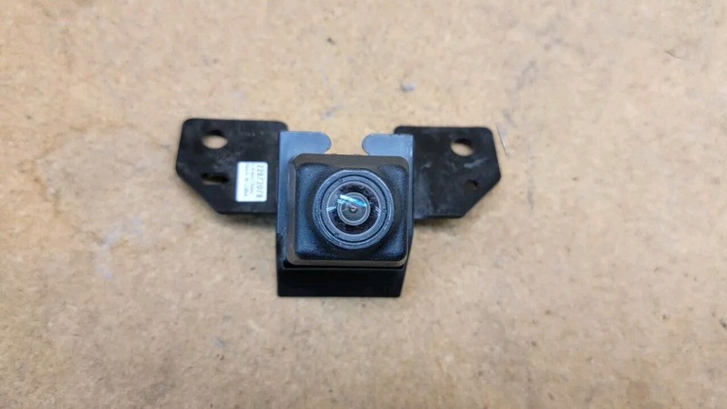 2014 2015 CHEVY CAMARO Rear View Backup Park Assist Camera 22872078 OEM