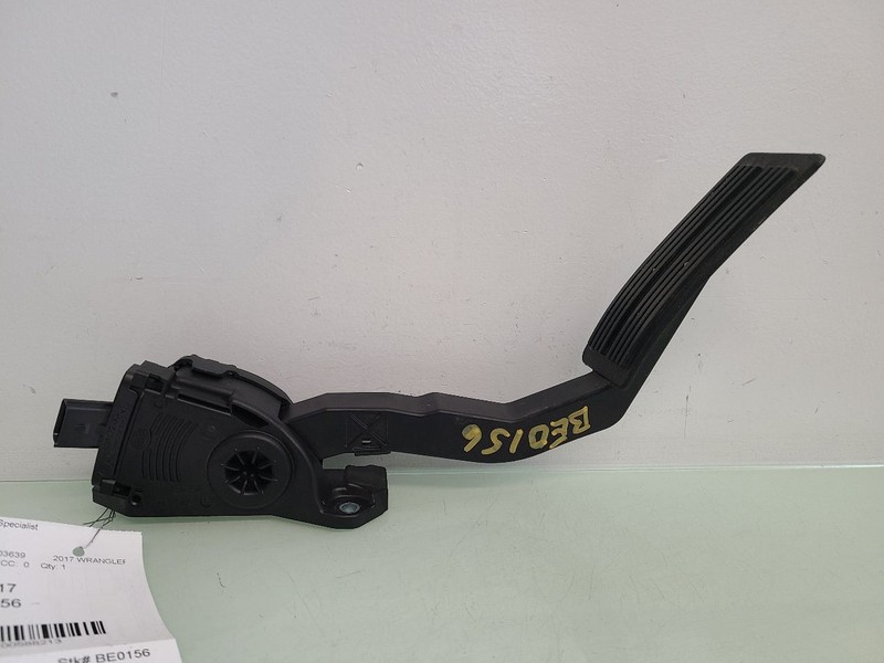 Accelerator Gas Pedal Fits 2017 Wrangler 588213