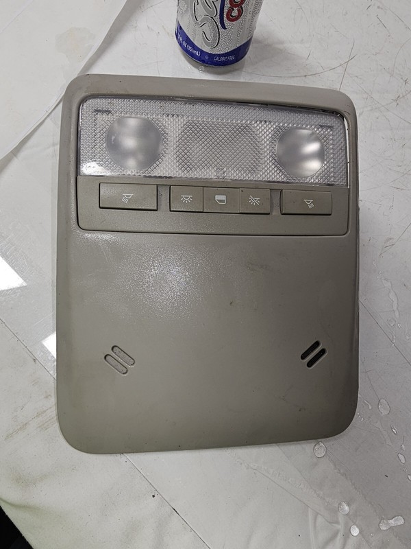 BUICK ENCORE ROOF OVERHEAD CONSOLE DOME LIGHT LAMP SWITCH OEM 2020