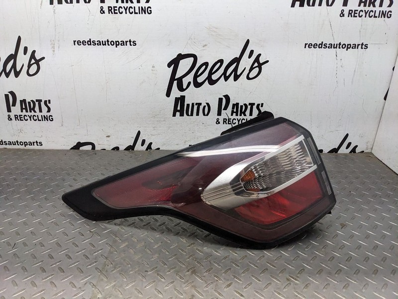 Driver Tail Light Quarter Panel Mounted Fits 17-18 ESCAPE 1134770