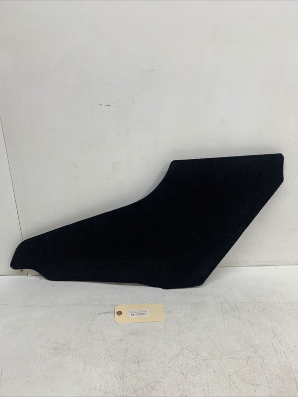 ⚡️17-23 TESLA MODEL Y CENTER CONSOLE RH CARPET TRIM COVER 1086816-00-G 43063 U4