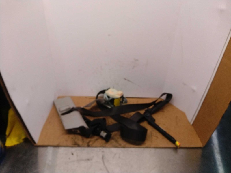 2016 Chevrolet Trax Front Left Seat Belt Retractor OEM White 103K Miles