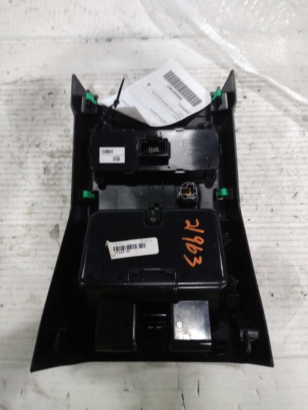 2015 Ford Explorer A/C Selector Switch Black, Used, 128k Miles, OEM Replacement