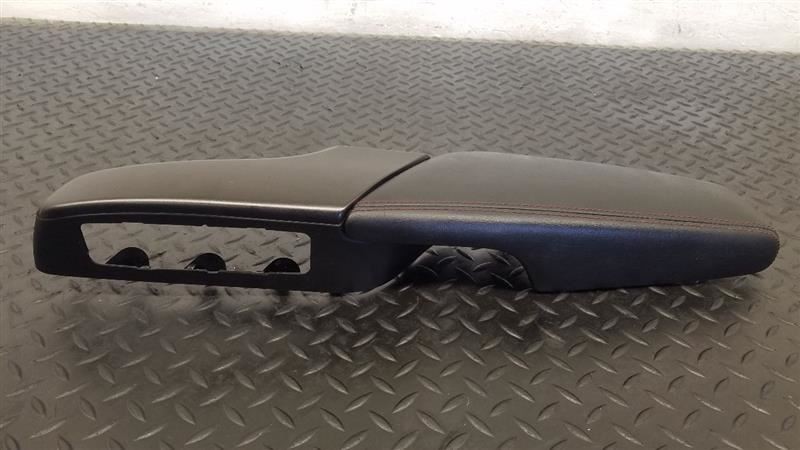 19-23 Jeep Cherokee Front Left Driver Door Panel Arm Rest Only OEM 6AX481R5ABM