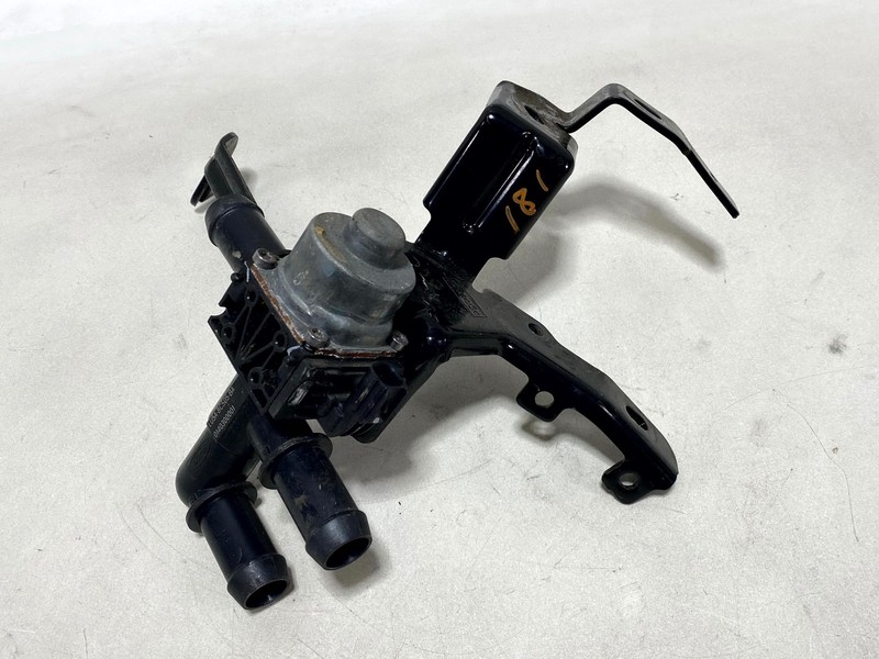 20-22 FORD ESCAPE 2.0L HVAC A/C AC HEATER COOLING CONTROL VALVE OEM