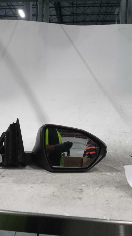 2022 Hyundai Tucson Right Door Mirror Assembly Red 35000 Miles Used