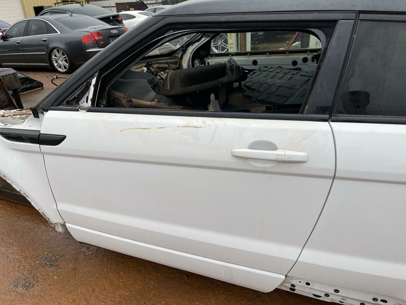 12-17 LAND RANGE ROVER EVOQUE 2-DOOR L538 LEFT DRIVER SIDE DOOR OEM WHITE