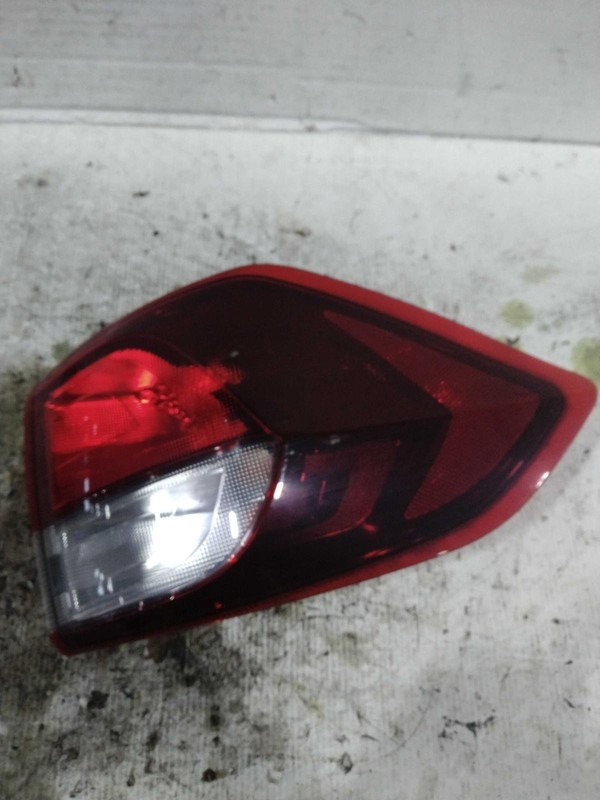 2019 Ford EcoSport Left Tail Light Assembly Grey OEM 653694 89000 Miles