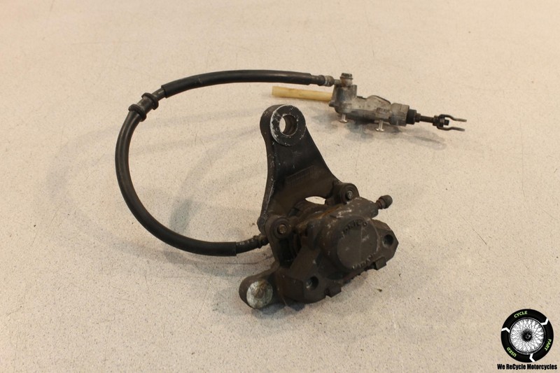 2000 Suzuki SV650 REAR BRAKE CALIPER MASTER CYLINDER RESERVOIR ASSEMBLY SV 650