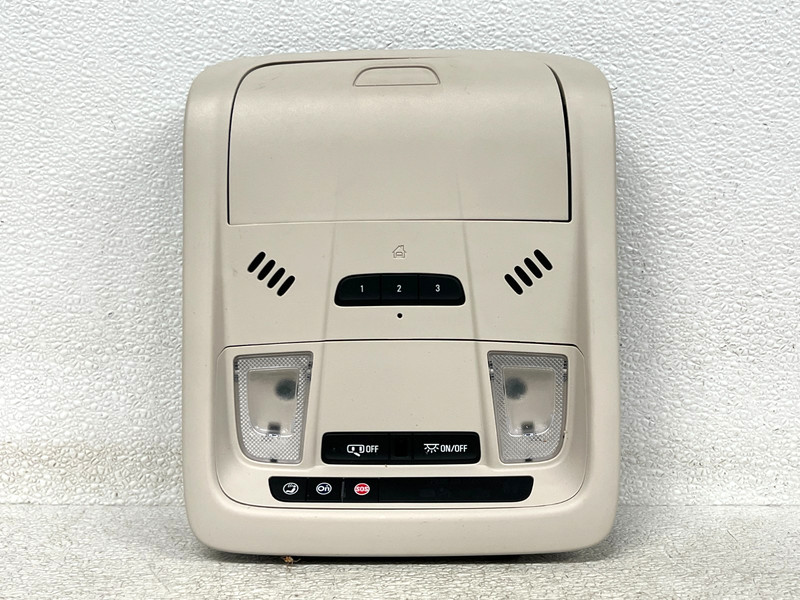 ⭐2020-2024 GMC ACADIA DENALI ROOF OVERHEAD CONSOLE DOME LIGHT SWITCH OEM LOT2689