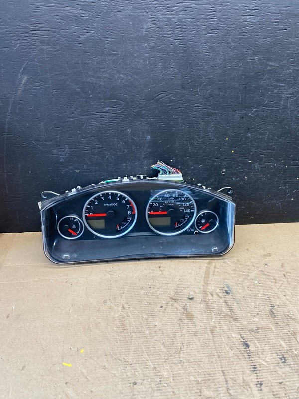 2007-2008 Nissan Pathfinder Xterra Cluster Speedometer Instrument OEM n9552 DG