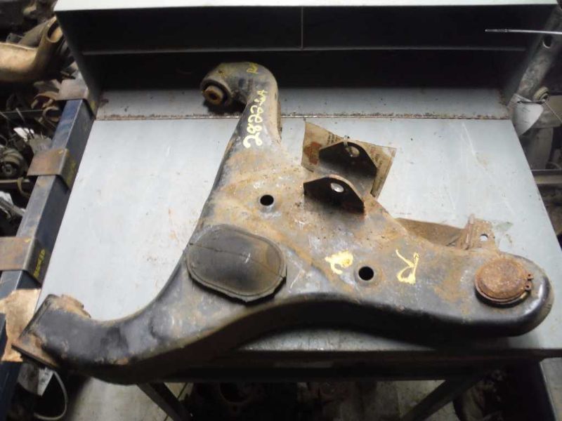 04 05 06 07 08 09 10 11 12 13 NISSAN TITAN R. LOWER CONTROL ARM FR 81569