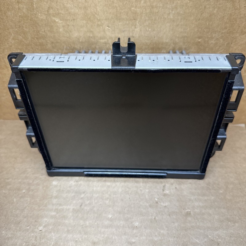 Jeep Cherokee RAM GPS Navigation VP3 Radio 8.4 Display Screen OEM 68258398AF