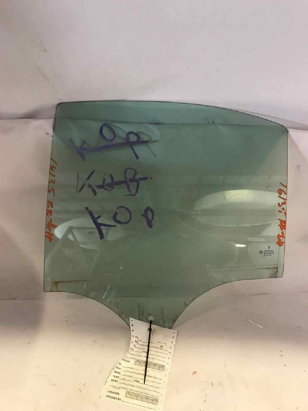 Rear Door Glass/window MERCEDES C240 Left 01 02 03 04