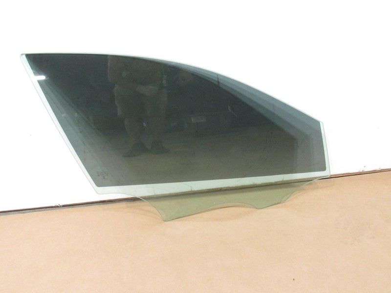 18-21 Mercedes C63 S W205 2020 Front Right Passenger Door Window Glass ;:O