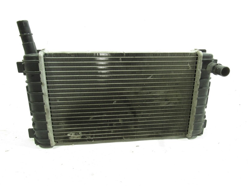 15-19 Land Rover Discovery Sport 2018 2.0L Auxiliary Secondary Coolant Radiator|