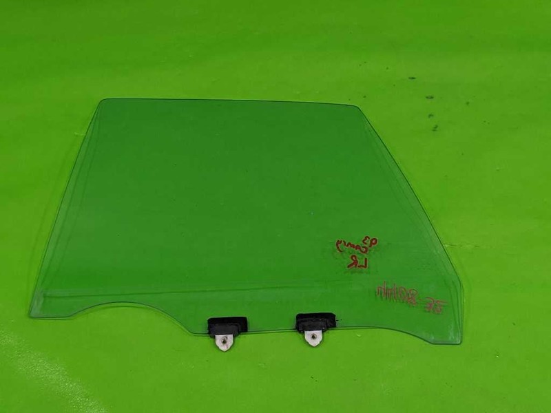 92-96 CAMRY DRIVER LEFT REAR WINDOW DOOR GLASS OEM 4408-32