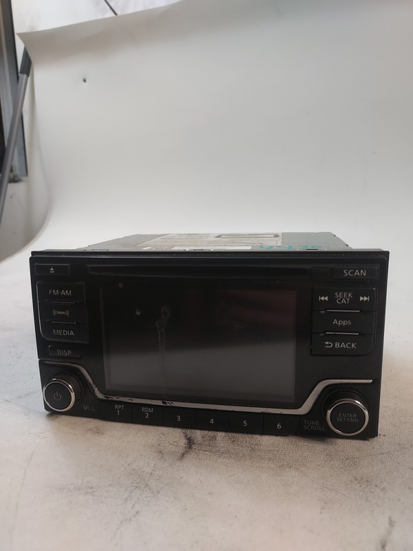 2014-2015 Nissan Sentra Versa Radio CD Player AM/FM 28185-9mb0a OEM