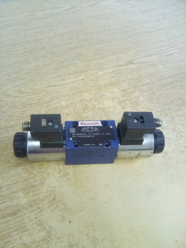 Rexroth R978017750 4WE 6 E62/EG24N9K4/62 Directional Spool Valve