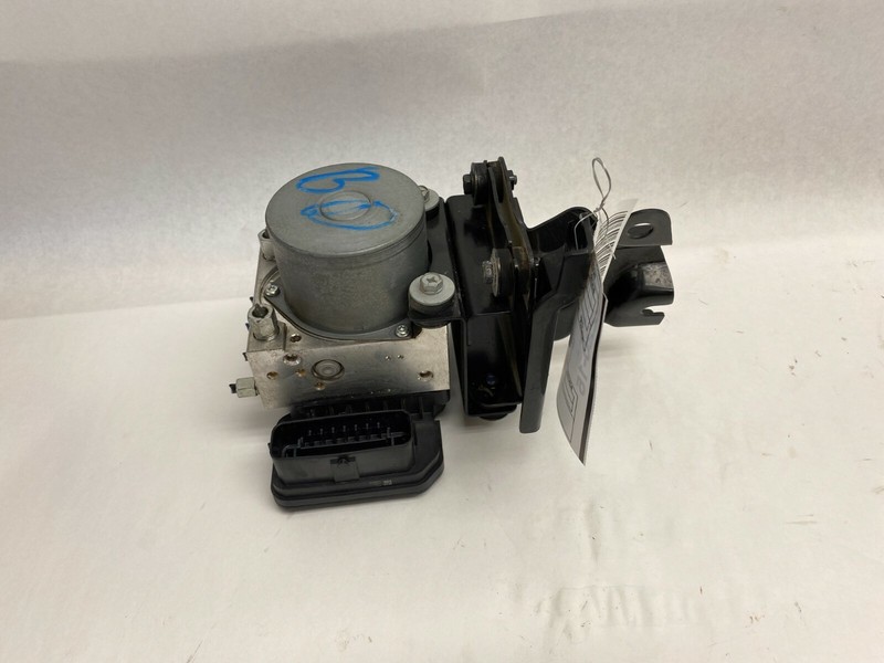 2016 2017 2018 Nissan Maxima ABS Anti Lock Brake Pump Module | 47660 4RB0B