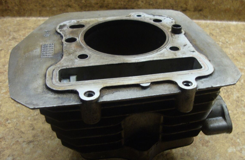 1990 Kawasaki Bayou ATV KLF 300 KLF300 4Wheeler Engine Cylinder Barrel Jug 1989
