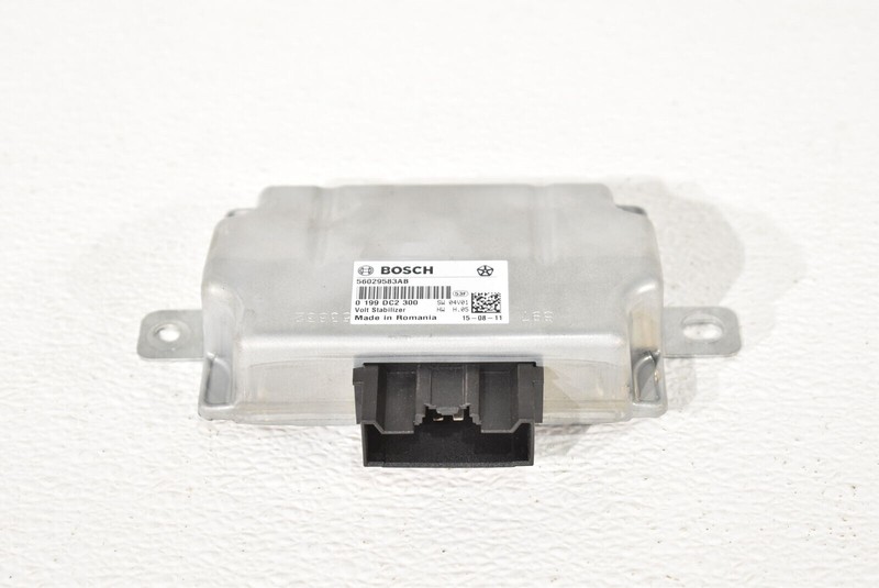 2016 Maserati Ghibli Power Inverter Module Volt Stabilizer Aa6548